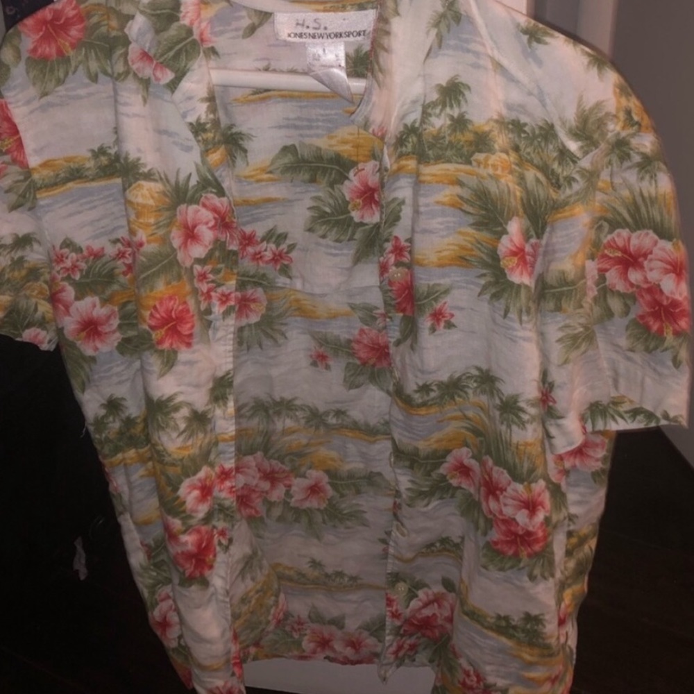 Urban Outfitters summer top
